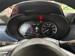 نیسان ڤێرسا